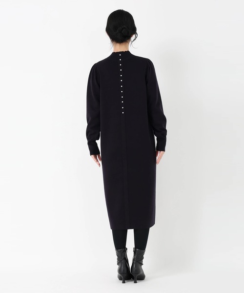 STRAWBERRY-FIELDS（ストロベリーフィールズ）の「リッシュウール_バックパールニットワンピース（ワンピース・レディース・ブラック/ピンク系その他/ネイビー・2）」の7枚目の写真