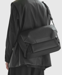 MATHEMATIK（マスマティック）の「Hawk C30 Messenger Bag（メッセンジャーバッグ）」