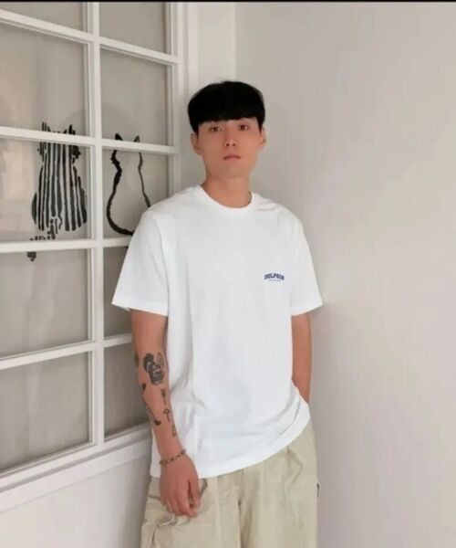 DOLPHIN WAVE APPAREL（ドルフィンウェーブアパレル）の「[2PACK]ドルフィンアーチロゴTシャツ ホワイト ブラック 2パック（Tシャツ/カットソー・メンズ・その他・MEDIUM/LARGE/X-LARGE/XX-LARGE）」の13枚目の写真