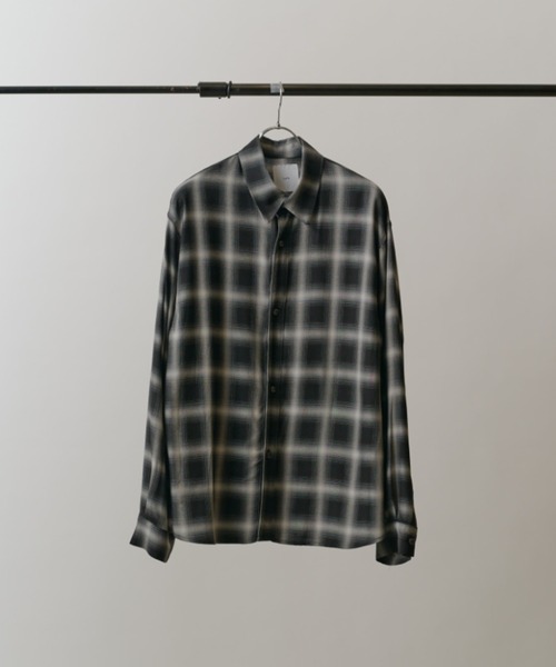 Lui's（ルイス）の「オンブレーチェックオーバーシャツ（シャツ/ブラウス・メンズ・ネイビー/ブラック/アイボリー/ブラウン・M/S）」の8枚目の写真