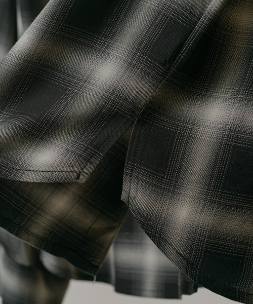 Lui's（ルイス）の「オンブレーチェックオーバーシャツ（シャツ/ブラウス・メンズ・ネイビー/ブラック/アイボリー/ブラウン・M/S）」の15枚目の写真