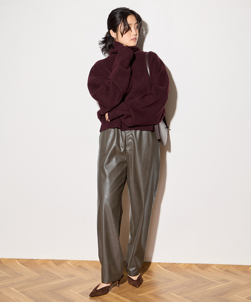 journal standard L'essage（ジャーナルスタンダードレサージュ）の「シンセティックレザー イージーパンツ（その他パンツ・レディース・ブラック/ウッド・36/38）」の11枚目の写真