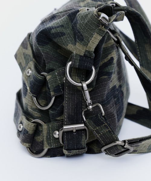 DTYYPE(ドタイプ)の「レイヤードストラップ2WAYショルダーバッグ(ショルダーバッグ・レディース・ブラック/レッド/カモフラージュ・FREE)」の16枚目の写真