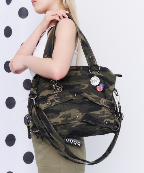 DTYYPE(ドタイプ)の「レイヤードストラップ2WAYショルダーバッグ(ショルダーバッグ・レディース・ブラック/レッド/カモフラージュ・FREE)」の21枚目の写真