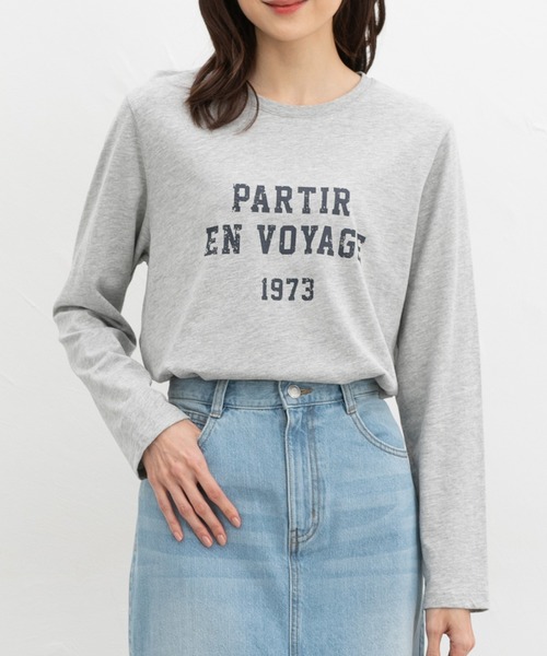 Honeys（ハニーズ）の「ロゴプリントＴシャツ（Tシャツ/カットソー・レディース・スミクロ/レッド/オフホワイト/杢グレー/グレイッシュベージュ・L/S/LL/M）」の3枚目の写真