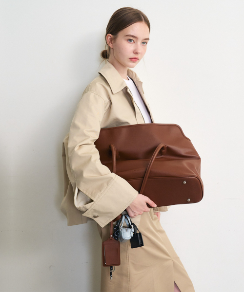 ALKI ALKA(アルキアルカ)の「Sienna (Brown)(ショルダーバッグ・レディース・ブラウン・FREE)」の4枚目の写真