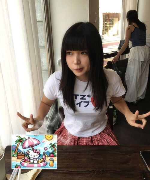 ITZAVIBE（イッザバイブ）の「RED CHECK LAYERED WRAP SHORT SKIRT（スカート・レディース・その他・ONE SIZE）」の3枚目の写真