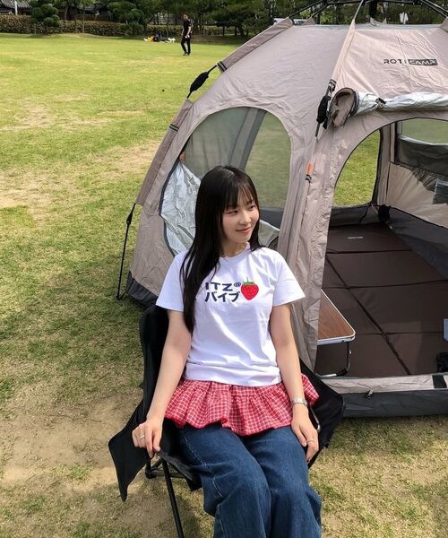 ITZAVIBE（イッザバイブ）の「RED CHECK LAYERED WRAP SHORT SKIRT（スカート・レディース・その他・ONE SIZE）」の4枚目の写真