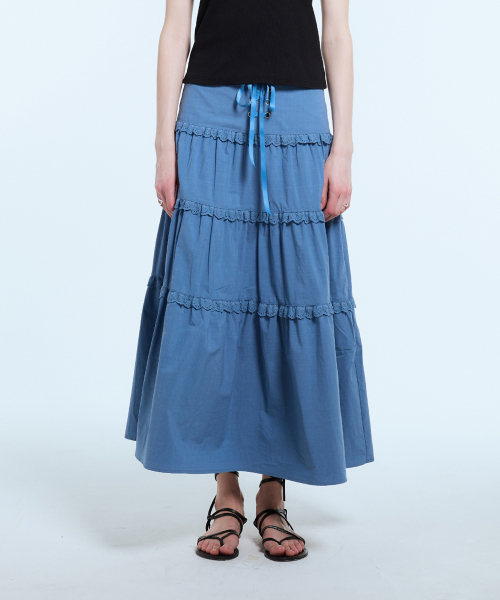LARTIGENT(ラーティゼン)の「L11 EYELET FRILL LONG SKIRT(BLUE)(スカート・レディース・その他・S/M)」の5枚目の写真