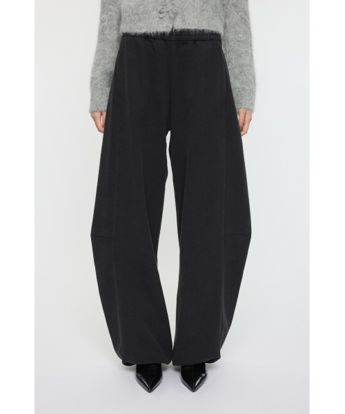 セール】【EC限定新色登場】CURVE LINE SWEAT PANTS / カーブライン