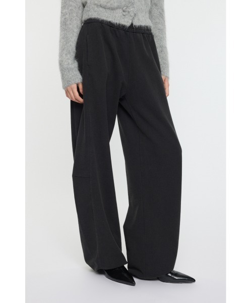 MOUSSY(マウジー)の「【EC限定新色登場】CURVE LINE SWEAT PANTS / カーブラインスウェットパンツ(スウェットパンツ・レディース・ライトブラック/ブラウン/杢グレー・1/2)」の7枚目の写真