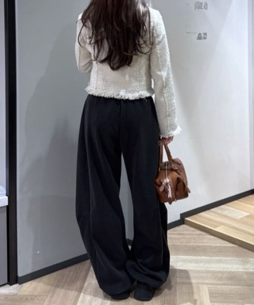 MOUSSY(マウジー)の「【EC限定新色登場】CURVE LINE SWEAT PANTS / カーブラインスウェットパンツ(スウェットパンツ・レディース・ライトブラック/ブラウン/杢グレー・1/2)」の15枚目の写真
