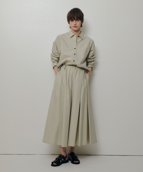 allureville（アルアバイル）の「タイプライターロングシャツ（シャツ/ブラウス・レディース・ブラック/ベージュ/オフホワイト・2）」の13枚目の写真
