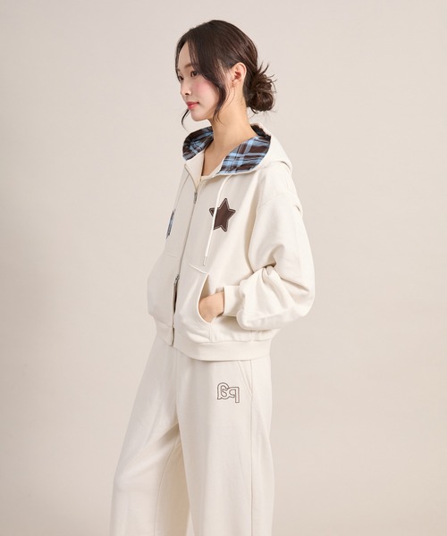 apres jour mignon(アプレジュールミニョン)の「【セットアップ着用可能】フードプリントアップリケパーカー(パーカー・レディース・杢グレー/アイボリー/ネイビー・フリー/LARGE)」の4枚目の写真
