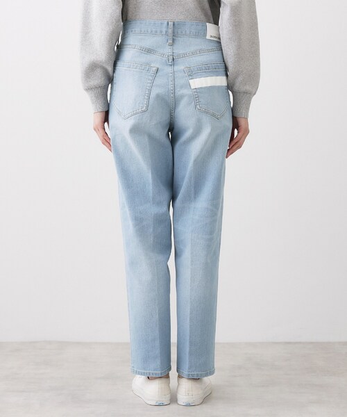 OUR こだわりシルエットのデニムパンツ　ダークブルー こだわりシルエットのデニムパンツ – OURHOME