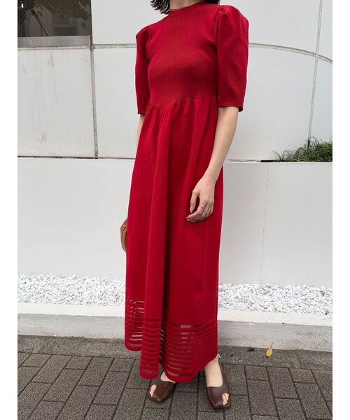 LAGUNAMOON(ラグナムーン)の「バックオープンフォルムニットワンピース 【夏服】 【半袖】(ワンピース・レディース・レッド/ブラック・MEDIUM/SMALL)」の9枚目の写真