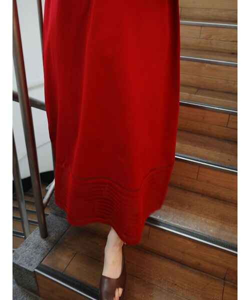 LAGUNAMOON(ラグナムーン)の「バックオープンフォルムニットワンピース 【夏服】 【半袖】(ワンピース・レディース・レッド/ブラック・MEDIUM/SMALL)」の11枚目の写真