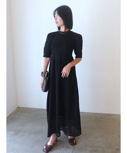 LAGUNAMOON(ラグナムーン)の「バックオープンフォルムニットワンピース 【夏服】 【半袖】(ワンピース・レディース・レッド/ブラック・MEDIUM/SMALL)」の17枚目の写真