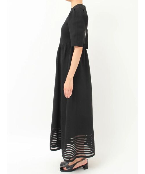 LAGUNAMOON(ラグナムーン)の「バックオープンフォルムニットワンピース 【夏服】 【半袖】(ワンピース・レディース・レッド/ブラック・MEDIUM/SMALL)」の21枚目の写真
