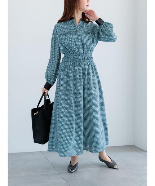 Te chichi(テチチ)の「バイカラーシャーリングワンピース(ワンピース・レディース・ブルー/ベージュ/ネイビー・F)」の11枚目の写真