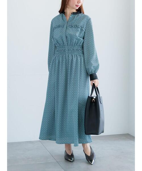 Te chichi(テチチ)の「バイカラーシャーリングワンピース(ワンピース・レディース・ブルー/ベージュ/ネイビー・F)」の12枚目の写真