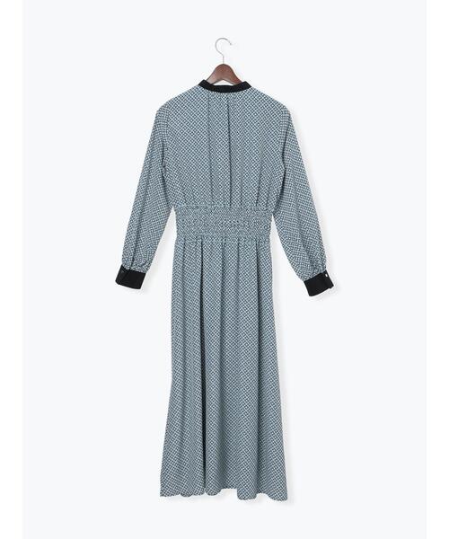 Te chichi(テチチ)の「バイカラーシャーリングワンピース(ワンピース・レディース・ブルー/ベージュ/ネイビー・F)」の21枚目の写真