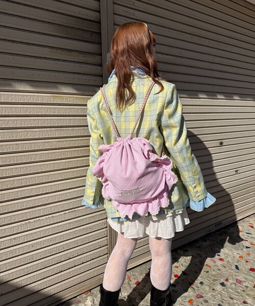 HELLO.SANFRANCISCO（ハローサンフランシスコ）の「【HELLO.SANFRANCISCO/ハローサンフランシスコ】パラコードフリルナップサック（バックパック/リュック・レディース・イエロー/ブラック/ピンク・ONE SIZE）」の8枚目の写真