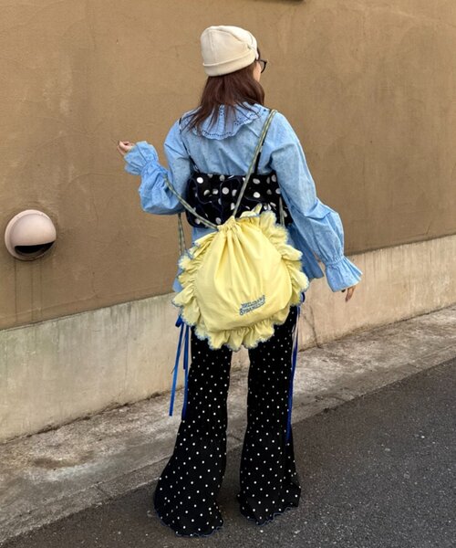 HELLO.SANFRANCISCO（ハローサンフランシスコ）の「【HELLO.SANFRANCISCO/ハローサンフランシスコ】パラコードフリルナップサック（バックパック/リュック・レディース・イエロー/ブラック/ピンク・ONE SIZE）」の19枚目の写真