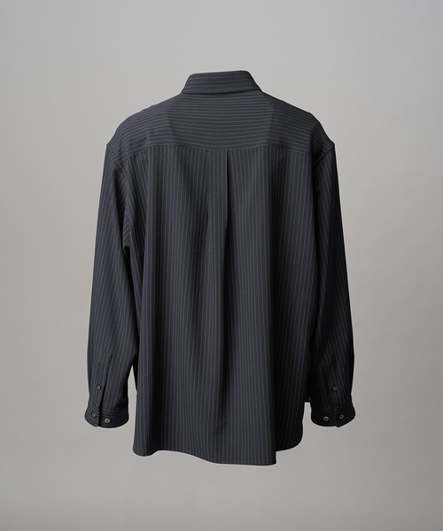MAISON SPECIAL(メゾンスペシャル)の「《UNISEX》Frieren Stripe Prime-Over Regular Collar Shirt/フリーレンストライププライムオーバーレギュラーシャツ【MAISON SPECIAL/メゾンスペシャル】■セットアップ対応■(シャツ/ブラウス・メンズ・ネイビー/グレイッシュベージュ/ブラック・1/0/2)」の15枚目の写真