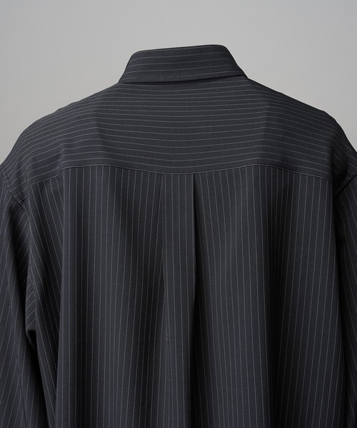UNISEX》Frieren Stripe Prime-Over Regular Collar Shirt/フリーレン