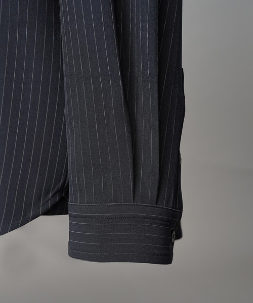 MAISON SPECIAL(メゾンスペシャル)の「《UNISEX》Frieren Stripe Prime-Over Regular Collar Shirt/フリーレンストライププライムオーバーレギュラーシャツ【MAISON SPECIAL/メゾンスペシャル】■セットアップ対応■(シャツ/ブラウス・メンズ・ネイビー/グレイッシュベージュ/ブラック・1/0/2)」の20枚目の写真