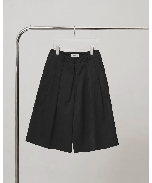 TODAYFUL(トゥデイフル)の「Chino Bermuda Pants(その他パンツ・レディース・ブラック/ベージュ・38inch/36inch)」の17枚目の写真