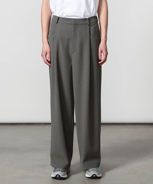 GYMPHLEX（ジムフレックス）の「Gymphlex | タック ワイドイージーパンツ MEN（その他パンツ・メンズ・ベージュ/グレー/ブラック・L/M）」の12枚目の写真