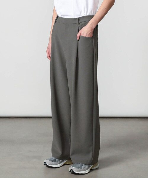 GYMPHLEX（ジムフレックス）の「Gymphlex | タック ワイドイージーパンツ MEN（その他パンツ・メンズ・ベージュ/グレー/ブラック・L/M）」の15枚目の写真