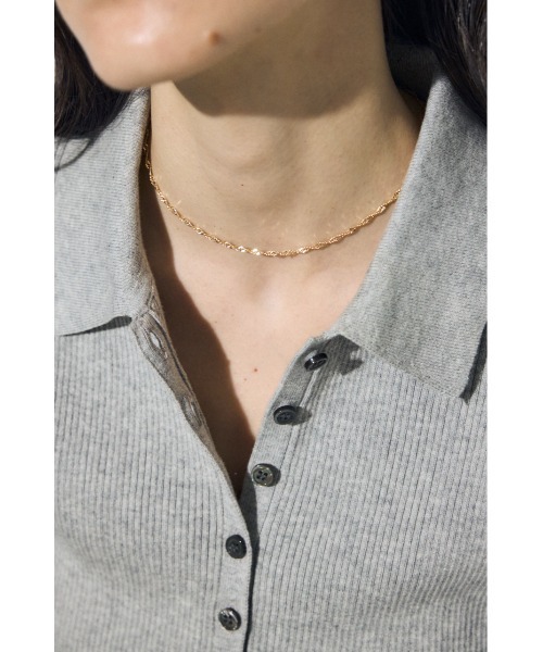AZUL by moussy(アズールバイマウジー)の「ツイストチェーンネックレス(ネックレス・レディース・ゴールド/シルバー・FREE)」の8枚目の写真