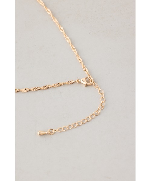 AZUL by moussy(アズールバイマウジー)の「ツイストチェーンネックレス(ネックレス・レディース・ゴールド/シルバー・FREE)」の12枚目の写真