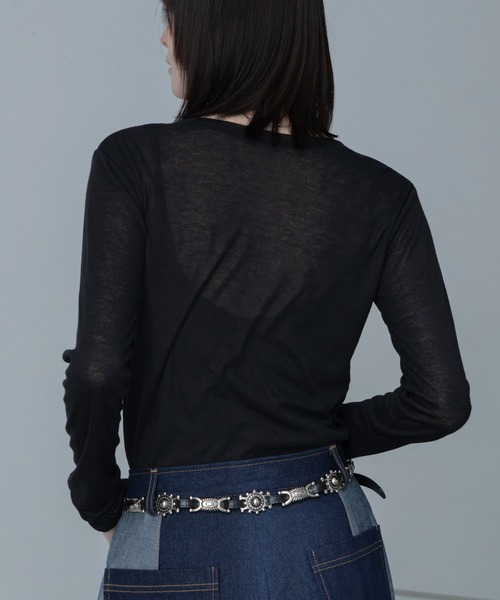 VACANCY(ヴァカンシー)の「フロントフックシアーリブトップス(Tシャツ/カットソー・レディース・グレー/ホワイト/ブラック・FREE)」の16枚目の写真