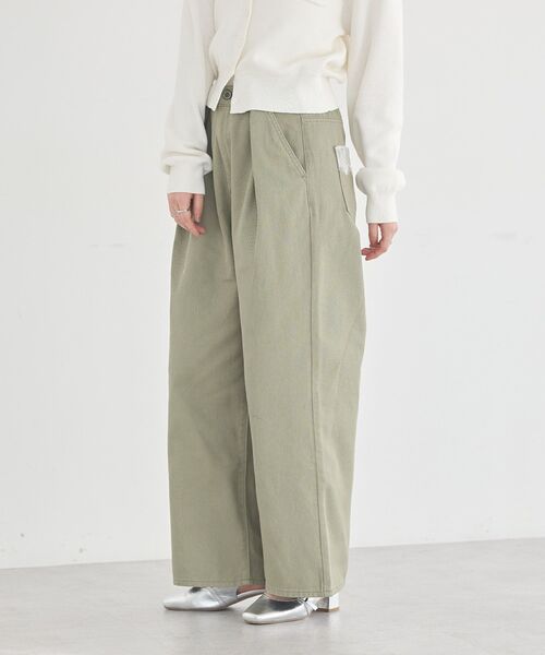 earth music&ecology(アースミュージックアンドエコロジー)の「ポケットレースカラーパンツ(デニムパンツ・レディース・ライトグリーン・M/S)」の22枚目の写真