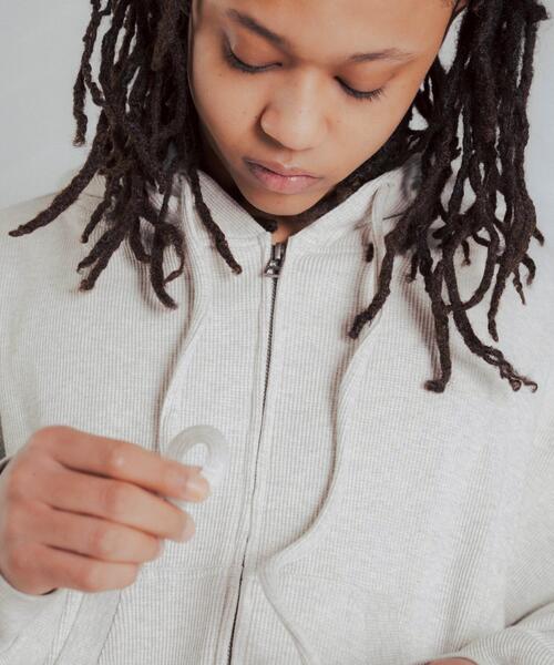 FR(13)NDS（フレンズ）の「FR(13)NDS /フレンズ/Waffle Hoodie（パーカー・メンズ・ホワイト系2/ブラック・L/M）」の13枚目の写真