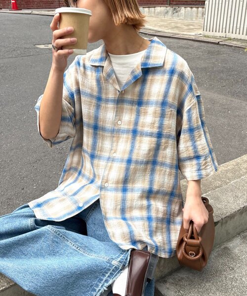 CIAOPANIC TYPY(チャオパニックティピー)の「【ユニセックス】接触冷感テックリネンオープンカラーシャツ(シャツ/ブラウス・メンズ・ベージュ/レッド/ブラック/チャコールグレー・LARGE/MEDIUM)」の4枚目の写真