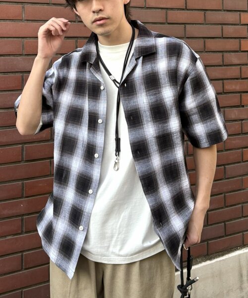 CIAOPANIC TYPY(チャオパニックティピー)の「【ユニセックス】接触冷感テックリネンオープンカラーシャツ(シャツ/ブラウス・メンズ・ベージュ/レッド/ブラック/チャコールグレー・LARGE/MEDIUM)」の2枚目の写真