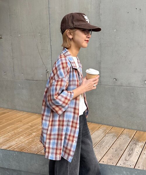 CIAOPANIC TYPY(チャオパニックティピー)の「【ユニセックス】接触冷感テックリネンオープンカラーシャツ(シャツ/ブラウス・メンズ・ベージュ/レッド/ブラック/チャコールグレー・LARGE/MEDIUM)」の20枚目の写真