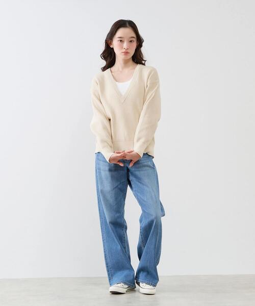 LOGEMENT DE CLAIRE（ロジュモンドクレール）の「Vネック片畦プルオーバー（ニット/セーター・レディース・ホワイト/ライトベージュ/カーキ・FREE）」の18枚目の写真