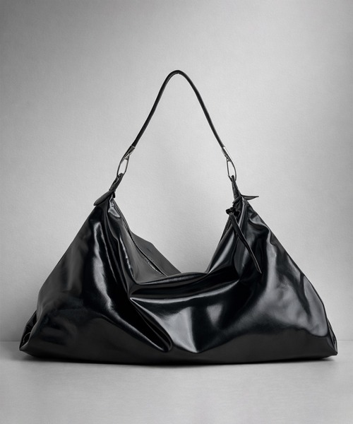 folka(フォルカ)の「2C75-KR レザー調 ワンショルダーバッグ(ショルダーバッグ・レディース・ブラック・ONESIZE)」の6枚目の写真