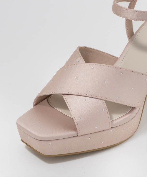 RANDA（ランダ）の「ビジュークロスベルトストームサンダル（サンダル・レディース・アイボリー/ピンク/ブラック・L/S/M/LL）」の16枚目の写真