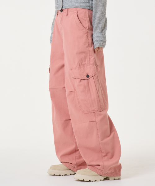 UNKNOWN PLANET(アンノウンプラネット)の「タックワイドストリングカーゴ綿パンツピンク(その他パンツ・レディース・その他・LARGE/MEDIUM/SMALL)」の4枚目の写真
