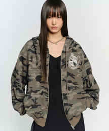 SUNBURNPROJECT（サンバーンプロジェクト）の「B LOGO PATCH HOODIE ZIP-UP, CAMO（パーカー）」