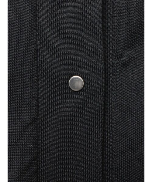 ELENDEEK(エレンディーク)の「ニットブルゾン(カーディガン/ボレロ・レディース・オフホワイト/ブラック/レッド・FREE)」の7枚目の写真