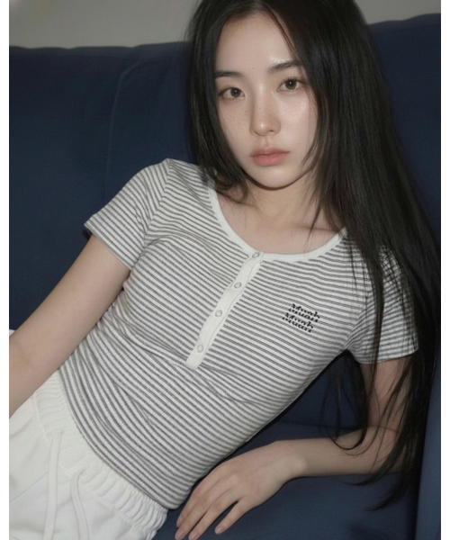 muahmuah（ムーアムーア）の「ヘンリーネック ストライプ半袖Tシャツ [5カラー]（Tシャツ/カットソー・レディース・アイボリー/ブラック/ライトブルー/グレー/バーガンディー・FREE）」の16枚目の写真