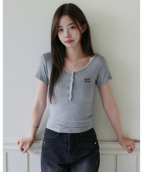 muahmuah（ムーアムーア）の「ヘンリーネックストライプ半袖Tシャツ[5色]（Tシャツ/カットソー・レディース・アイボリー/ブラック/ライトブルー/グレー/バーガンディー・FREE）」の22枚目の写真